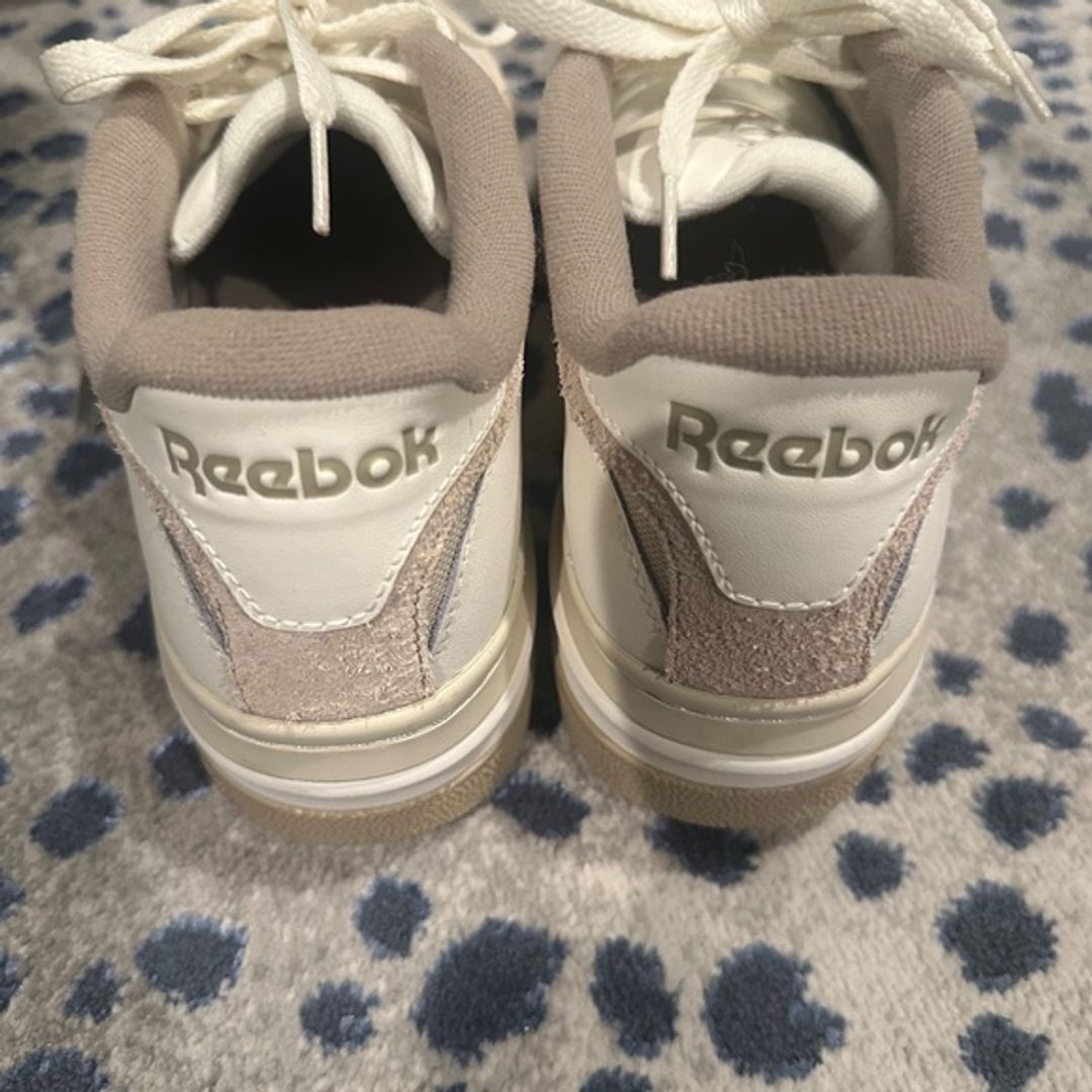 NWT Reebok Women's Beige Vital Neutral Club C Extra Sneakers