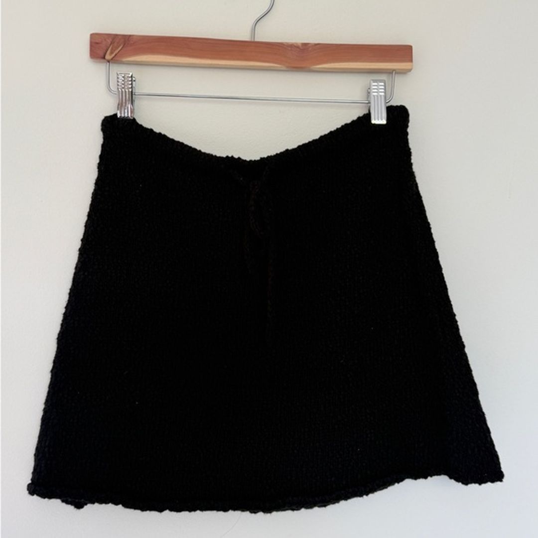 DION BLACK BOUCLE MINI SKIRT