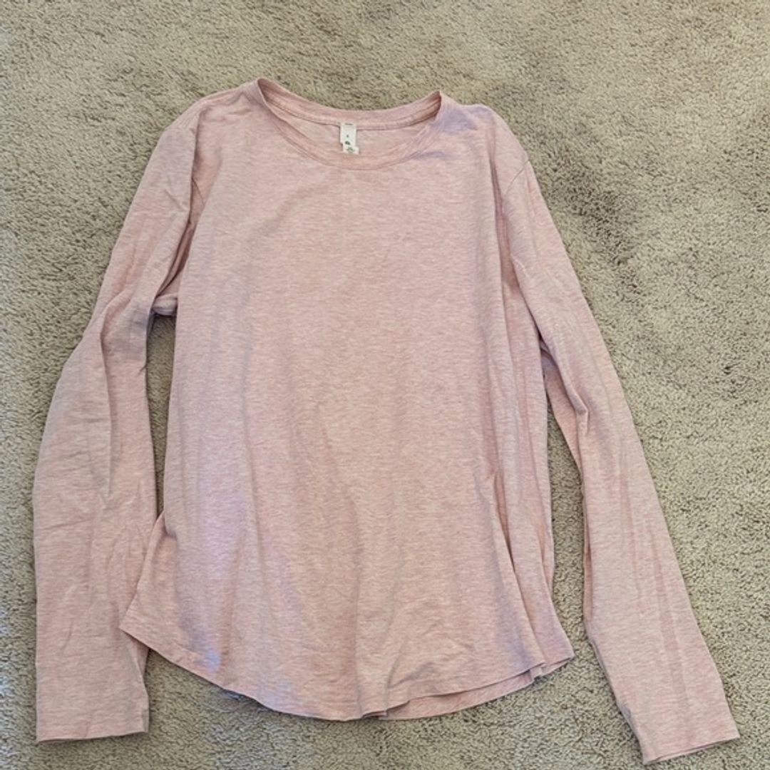 Lululemon Light Pink Long Sleeve Top