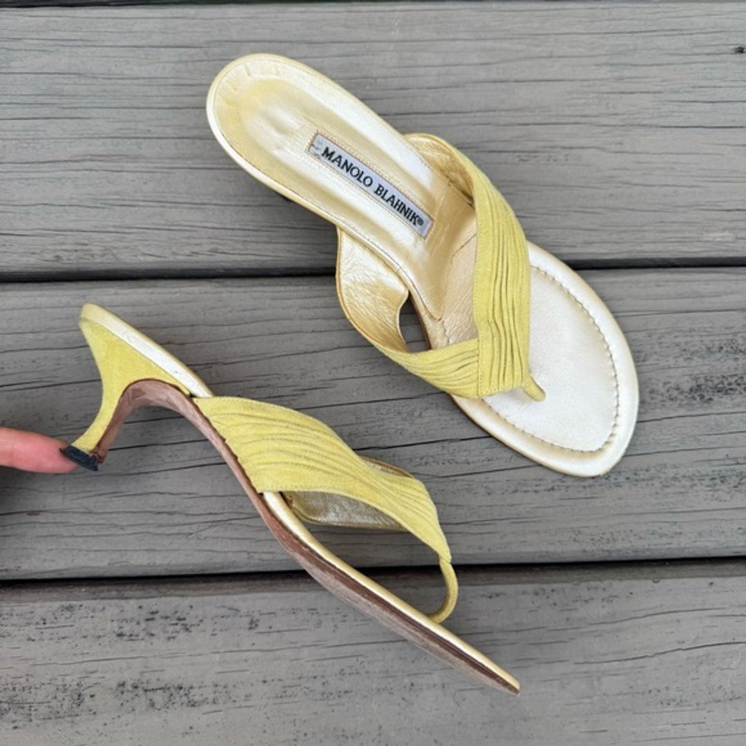 Manolo Blahnik pleated kitten heel thong slides