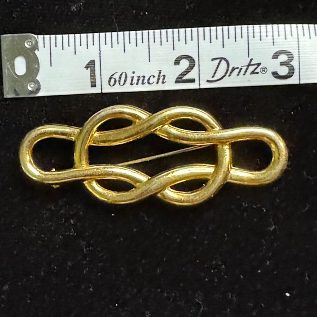 Monet Vintage Gold Tone Knotted Brooch