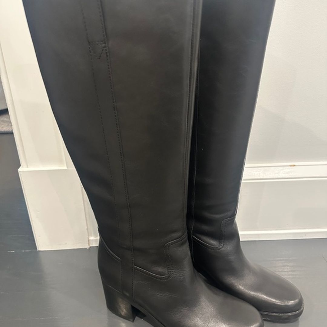 NWT Marc Fisher Kizzia Block Heel Dress Riding Boots