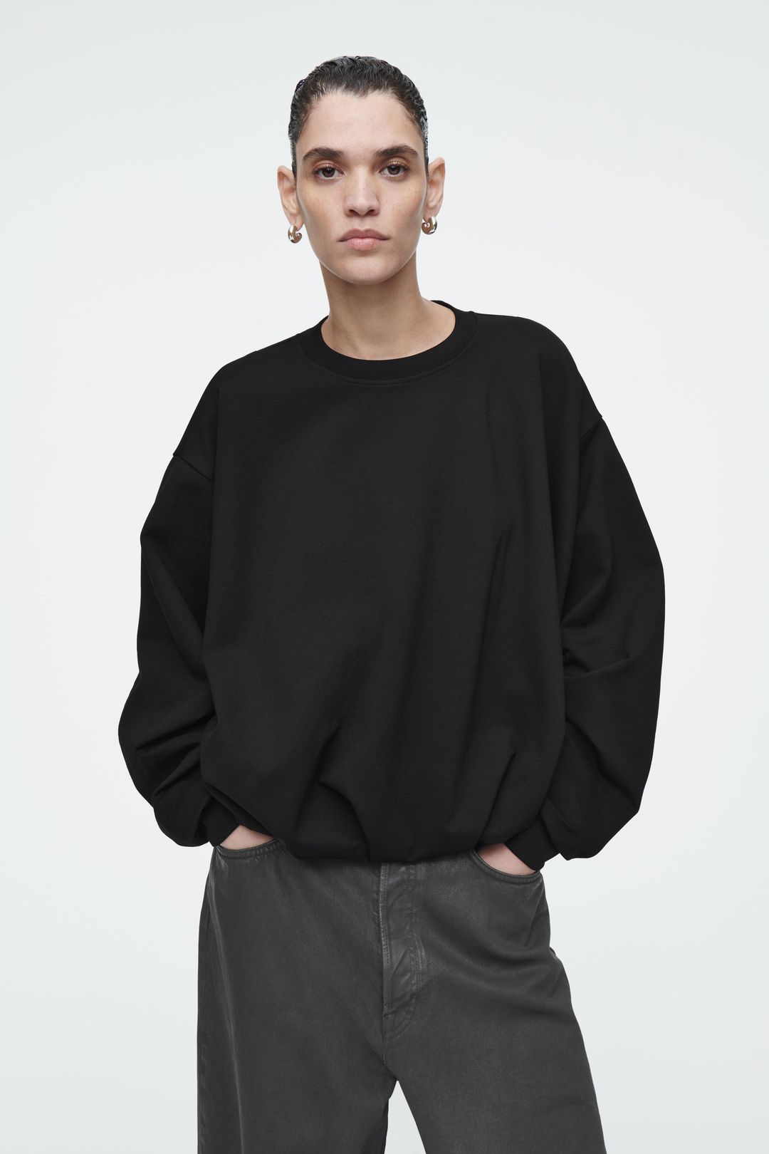 BUBBLE-HEM SWEATSHIRT #3