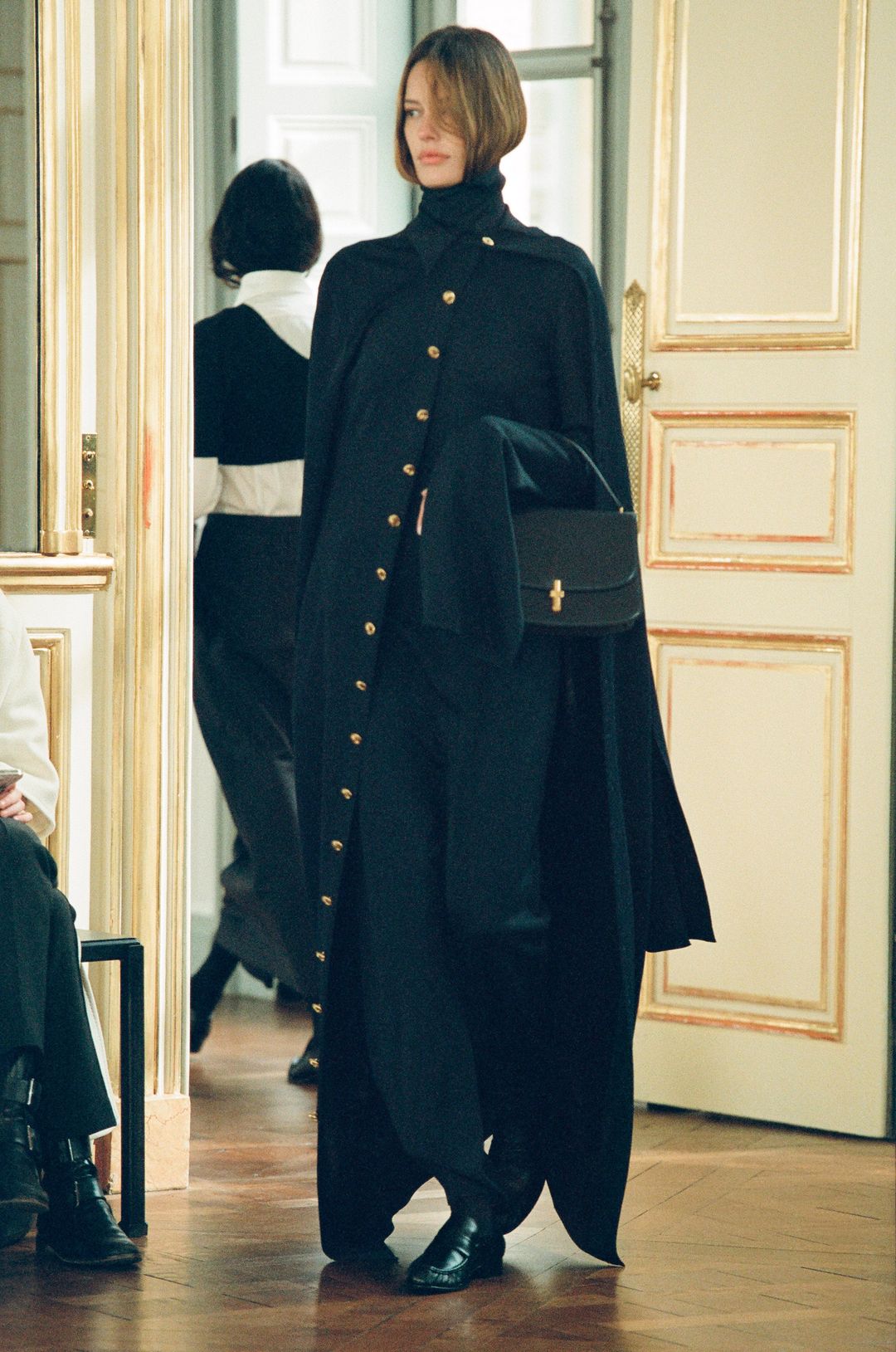 Winter 2022 :: Look 8