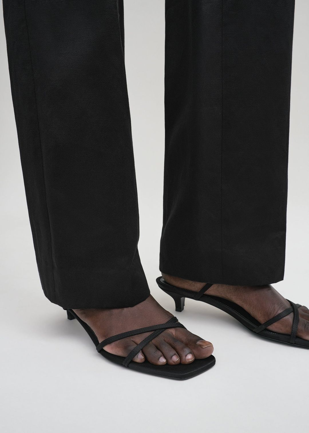 Satin crossover sandals black #3