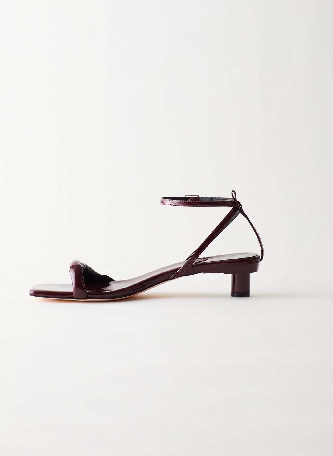 Ola Sandal #10