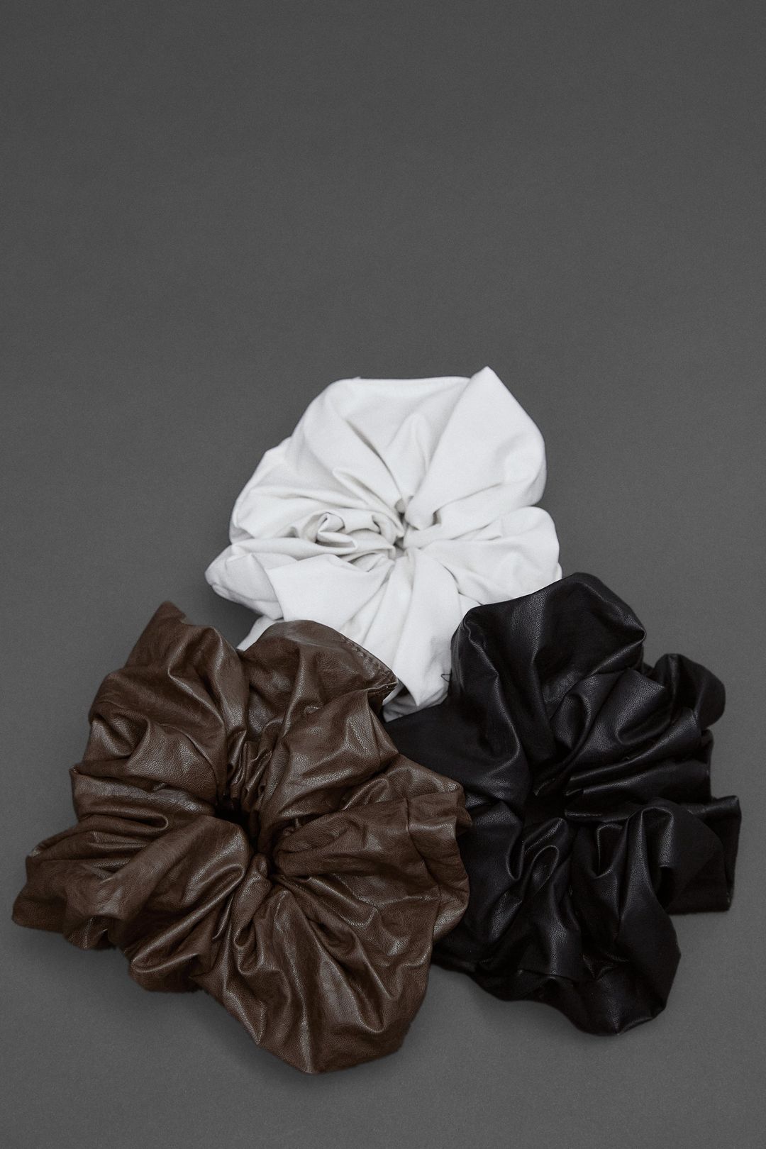 Oversized Leather Scrunchie, Black