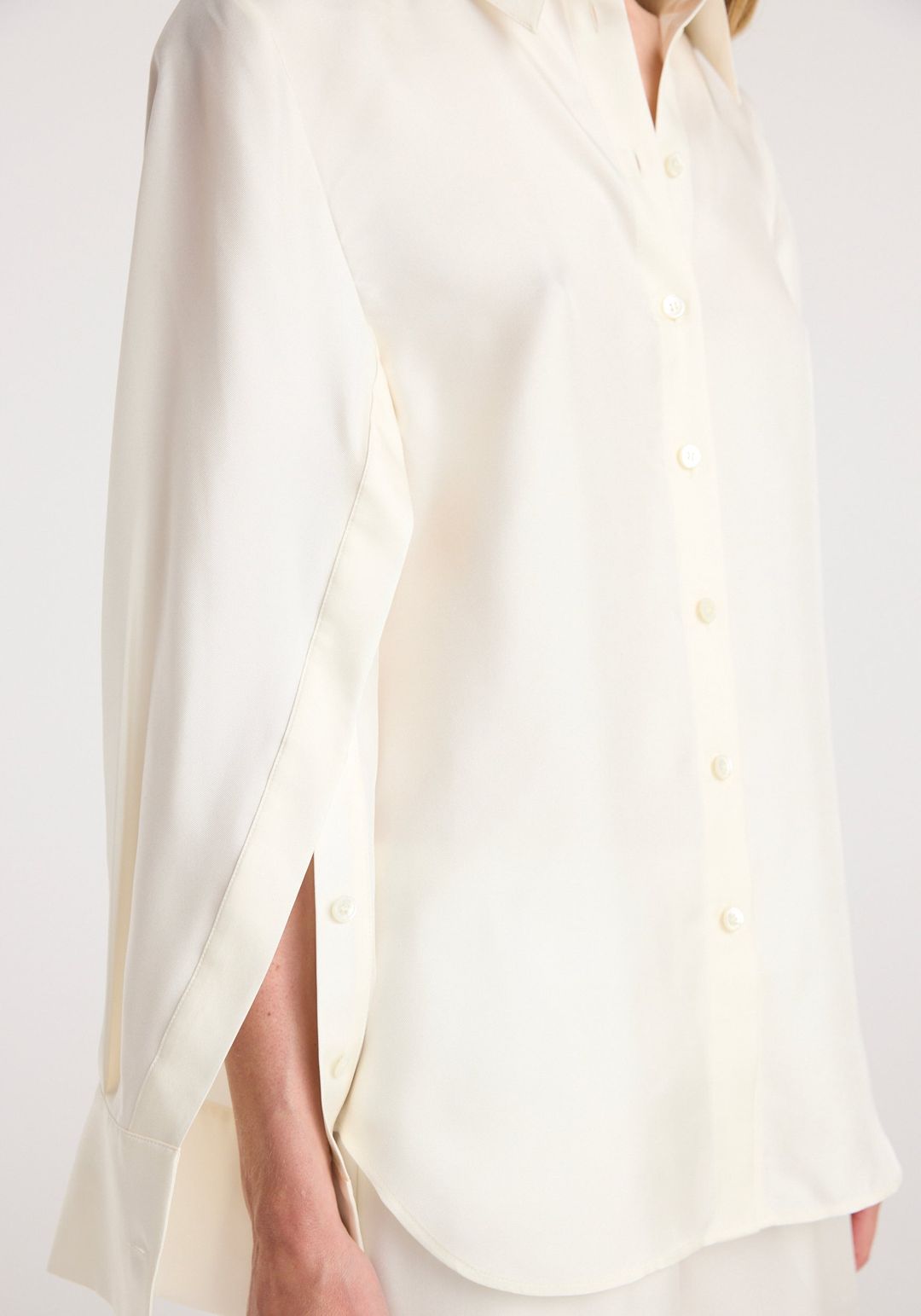 Silk open-sleeve detailed shirt | cream #6