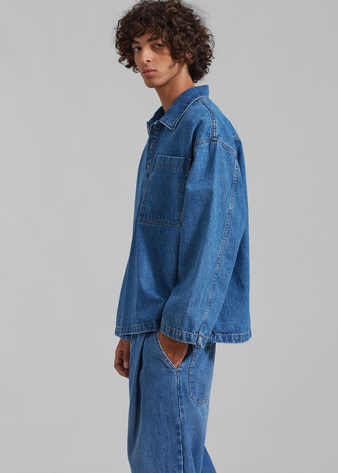 Ray Popover Denim Shirt - Medium Wash