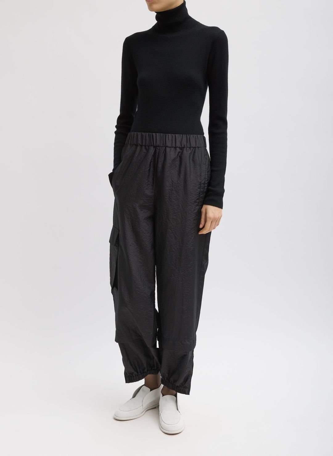 Crispy Nylon Wilt Pull On Jogger