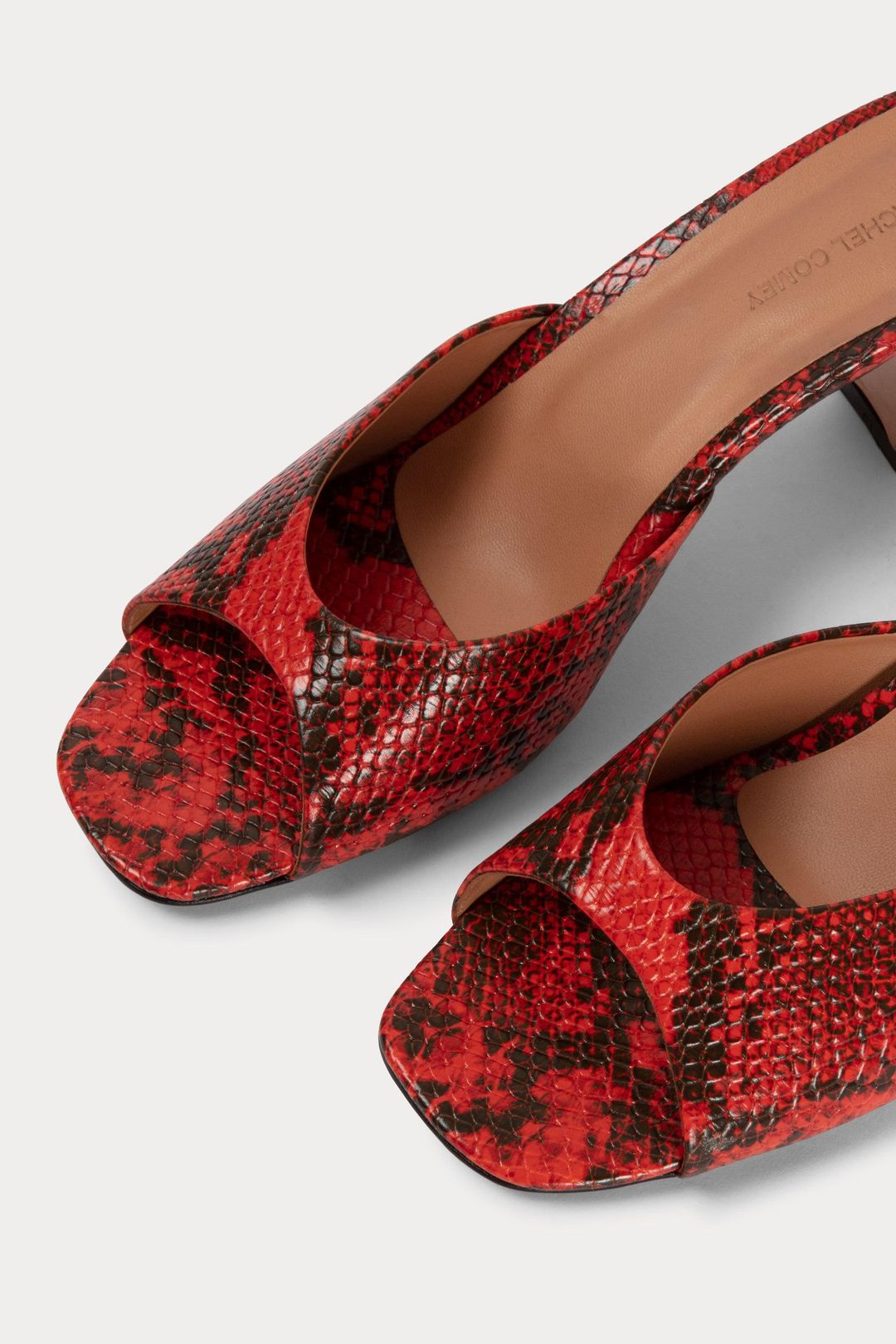Kitten Heel #7