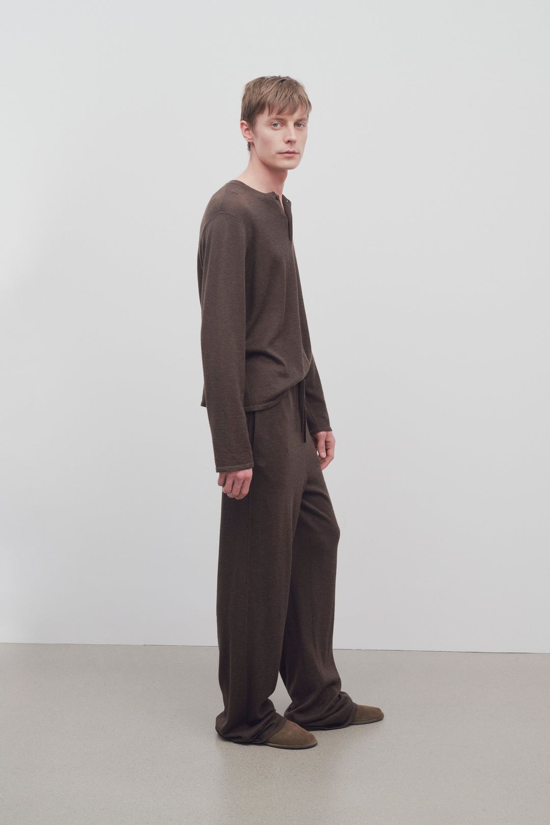 Darvi Pant in Llama and Silk #4