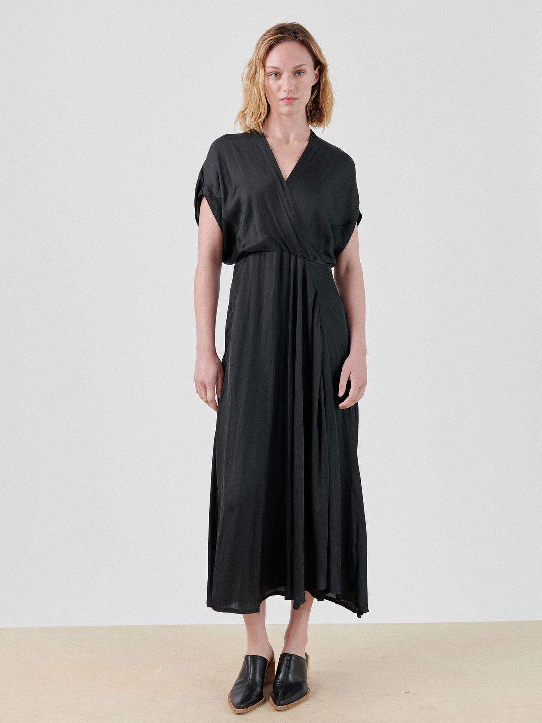 Long Aki Wave Dress