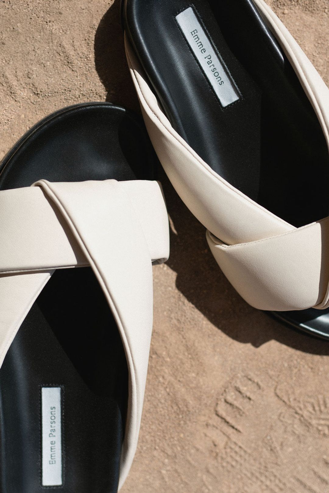 Folded Slide in Ivory Plongé Nappa #2