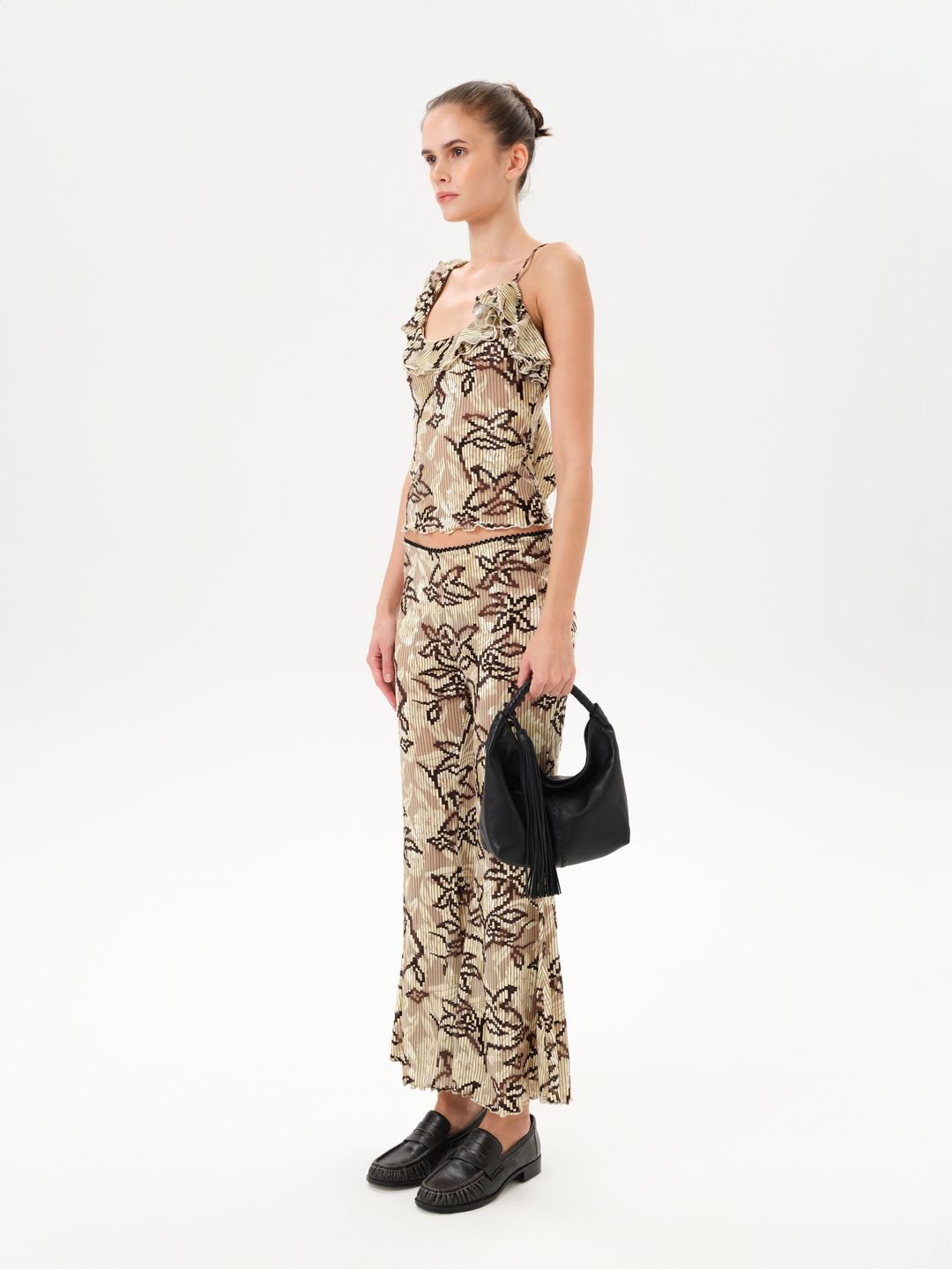 ARLA - Velvet devoré printed top with shoulder detail #4