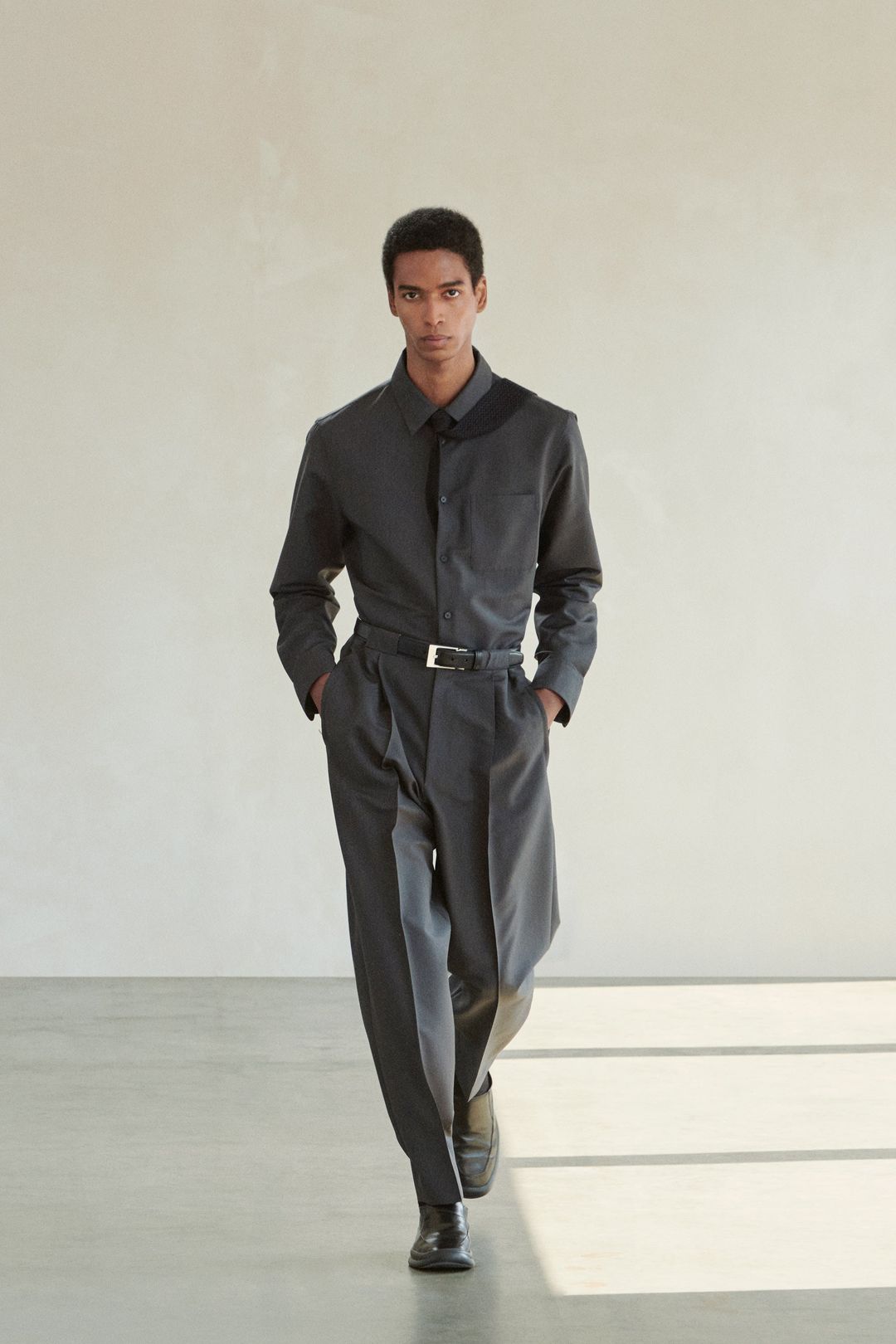 Spring 2022 :: Look 17