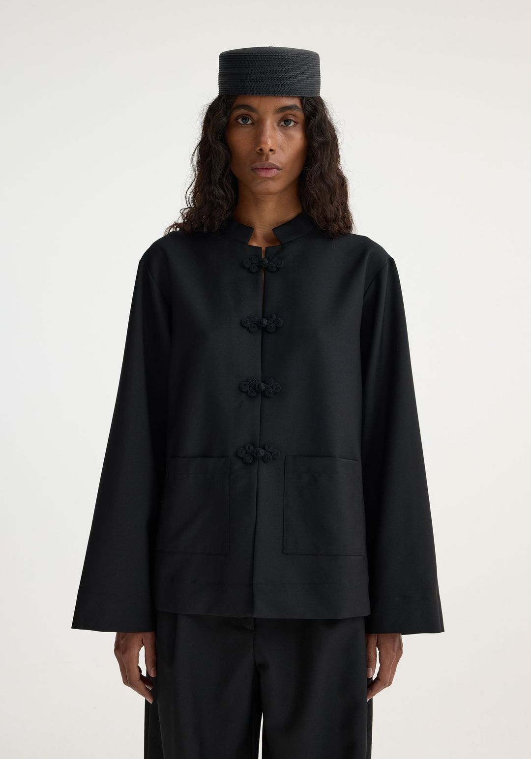 Pankou closure jacket | black