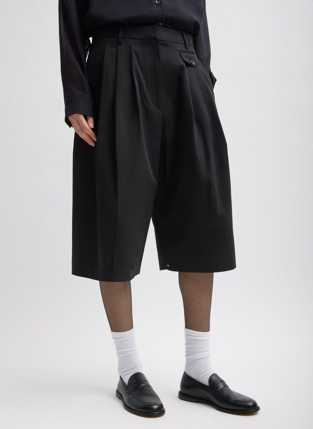 Bio Twill Triple Pleat Short #5