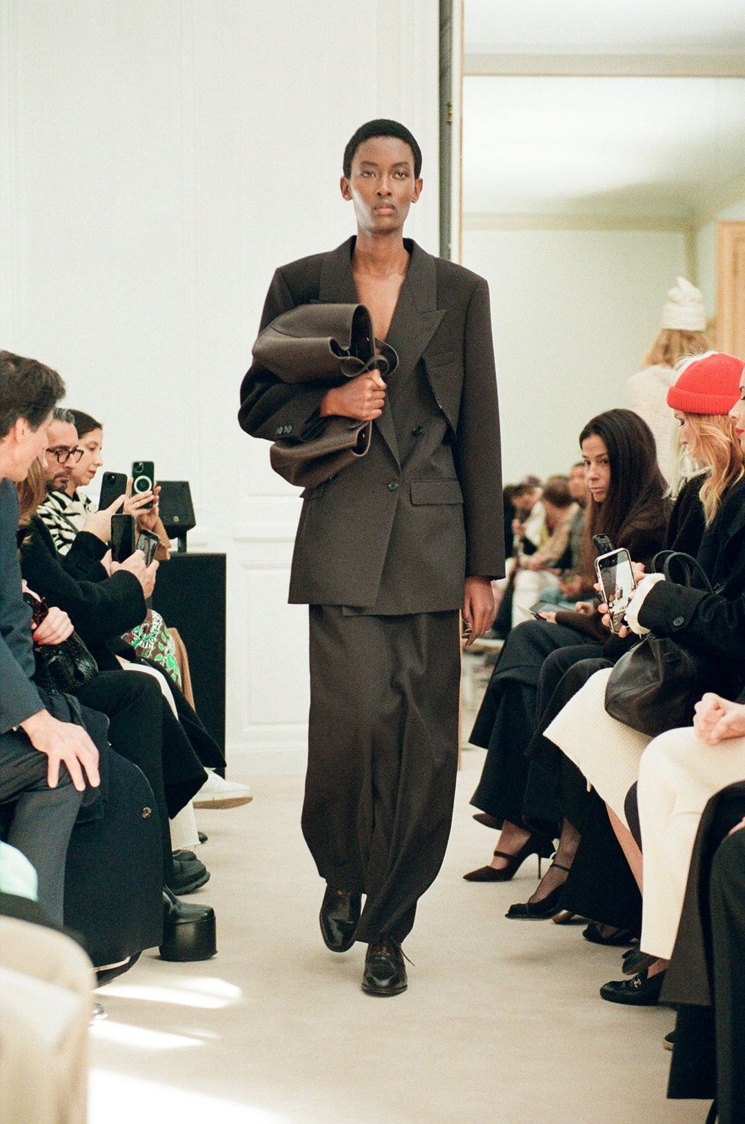 Winter 2023 :: Look 28