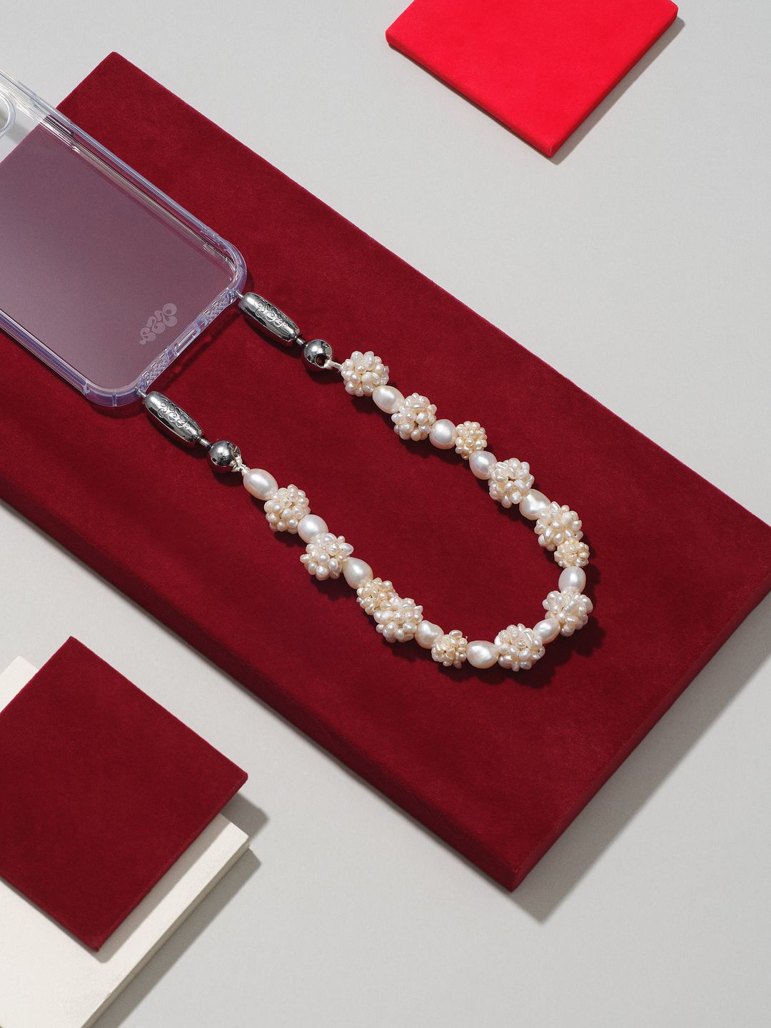 Cluster Pearl Wristlet