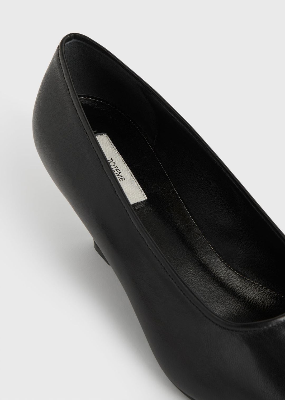 Sharp nappa wedge pumps black #5