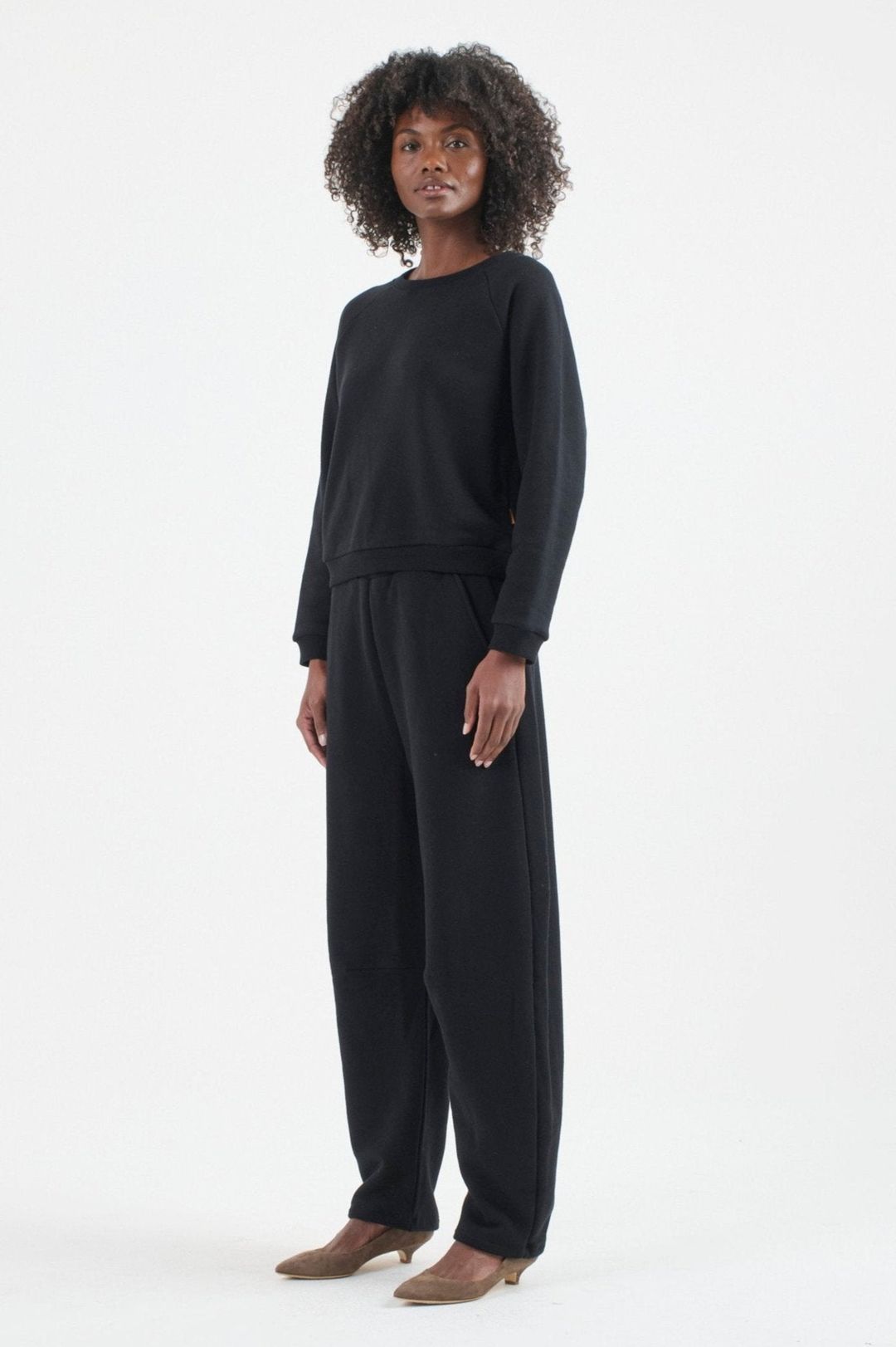 The Arc Lounge Pant in Black #3