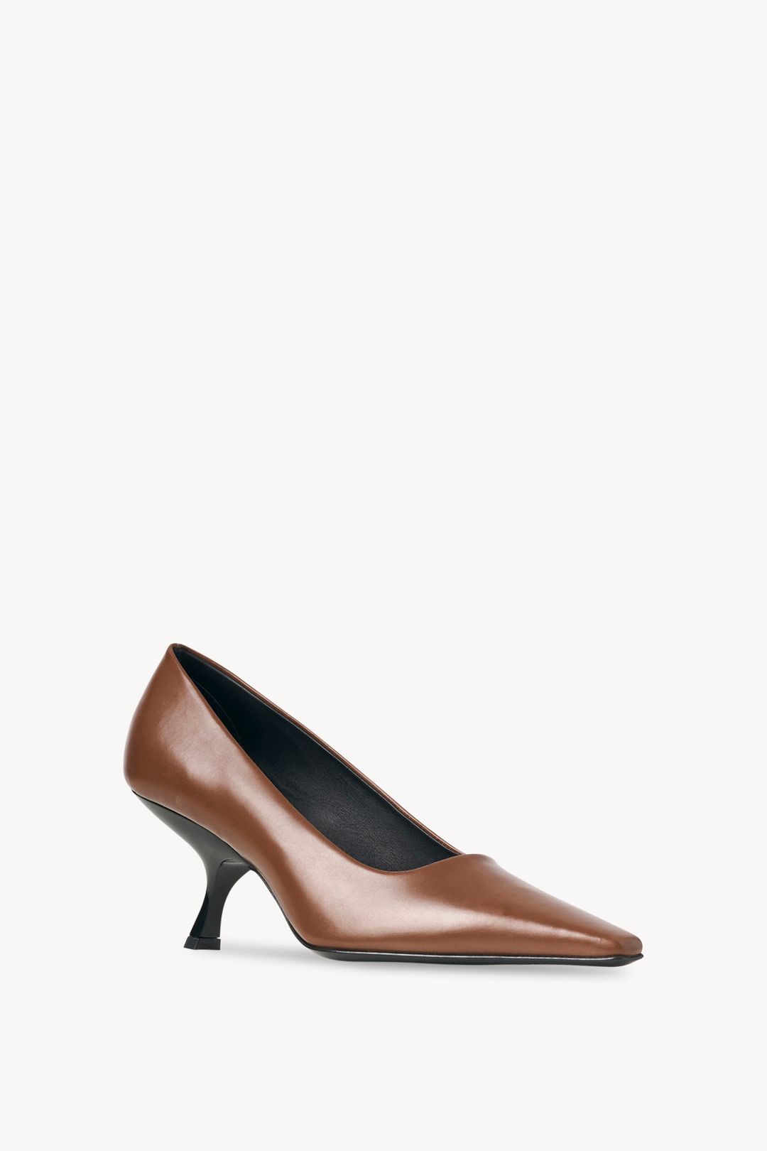Kitten Pump in Leather #2