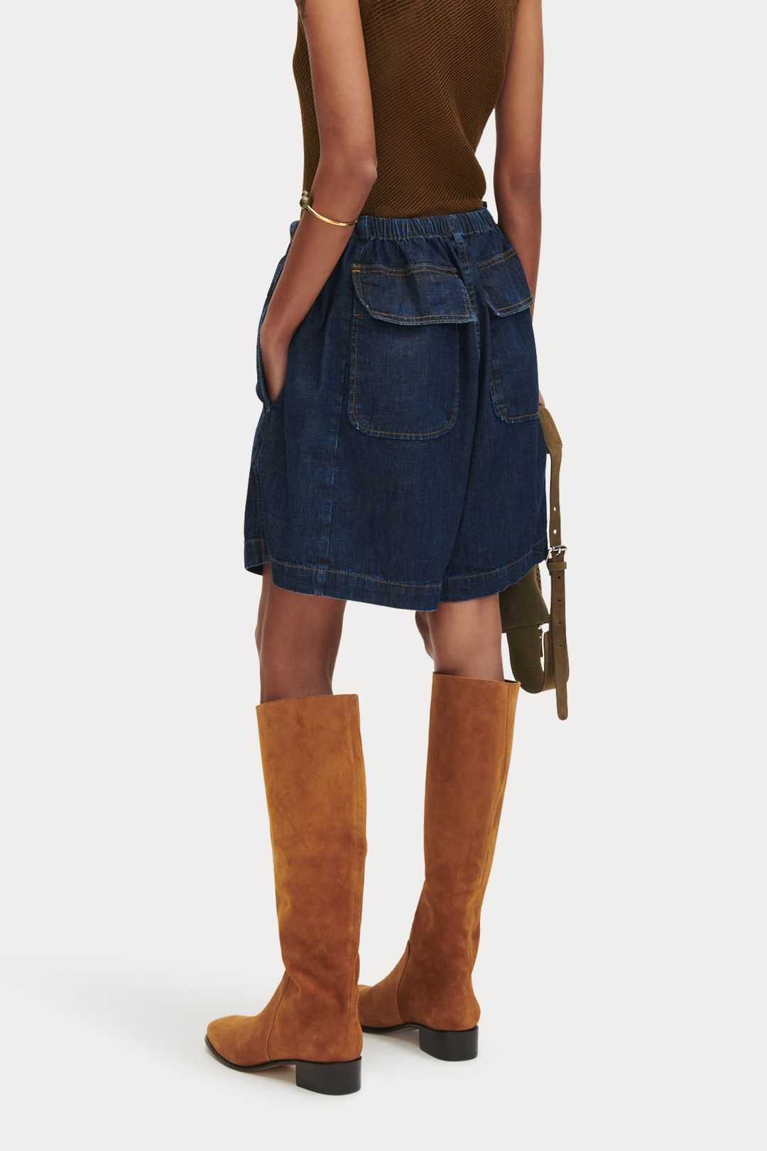 Mona Short #4