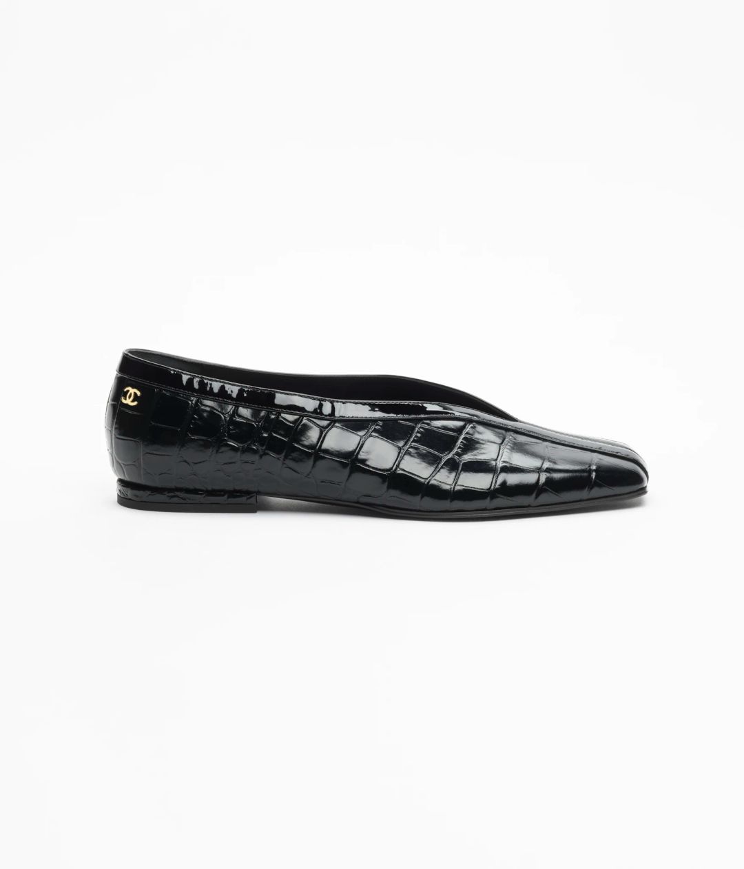 Crocodile Embossed Calfskin & Patent Calfskin 
Black