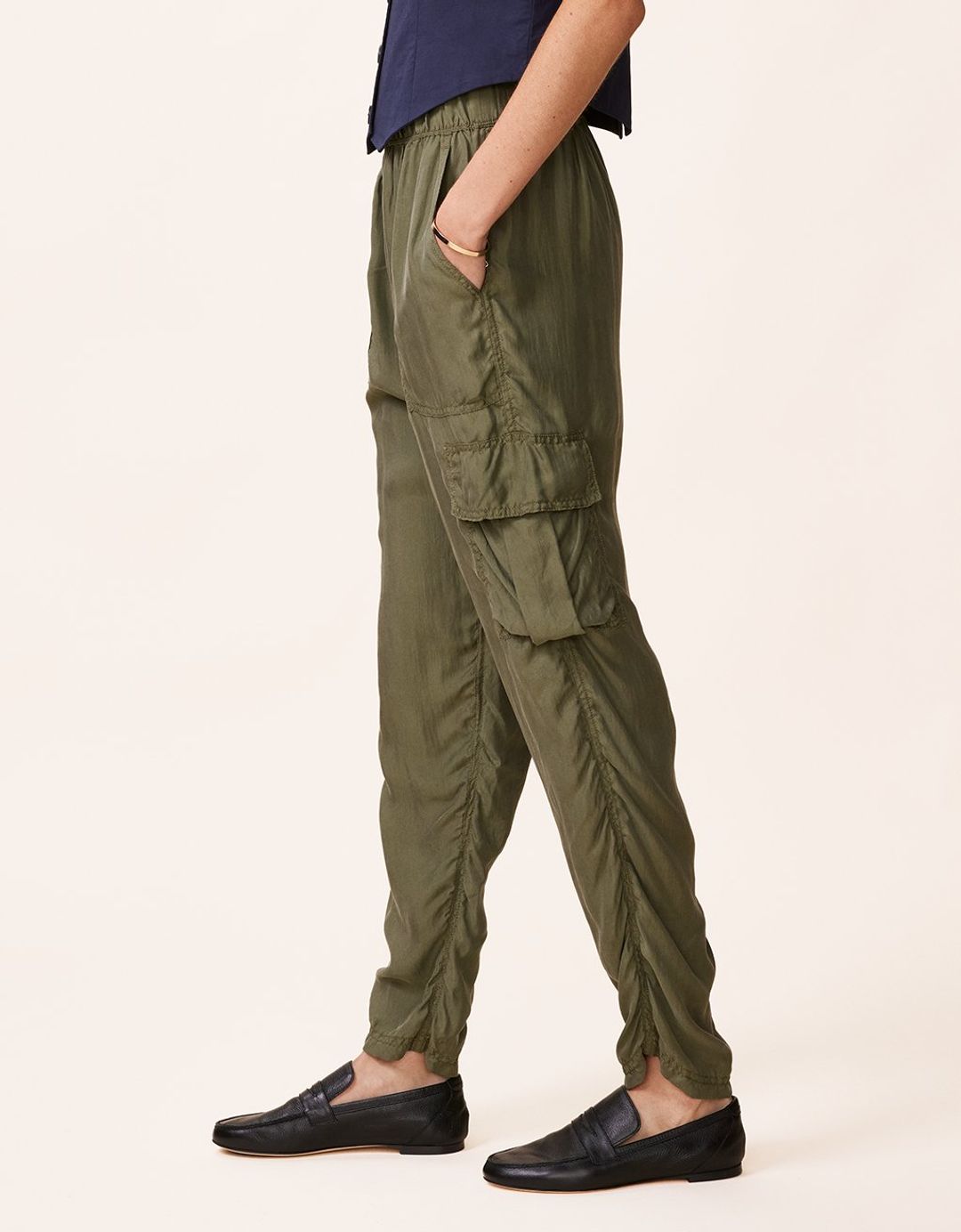 Washable silk cargo pant in Olive #4