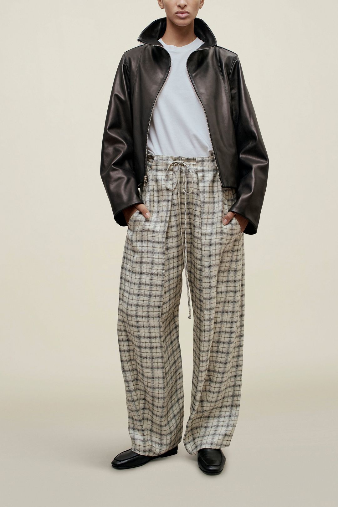 Clemence Pant in Linen Viscose