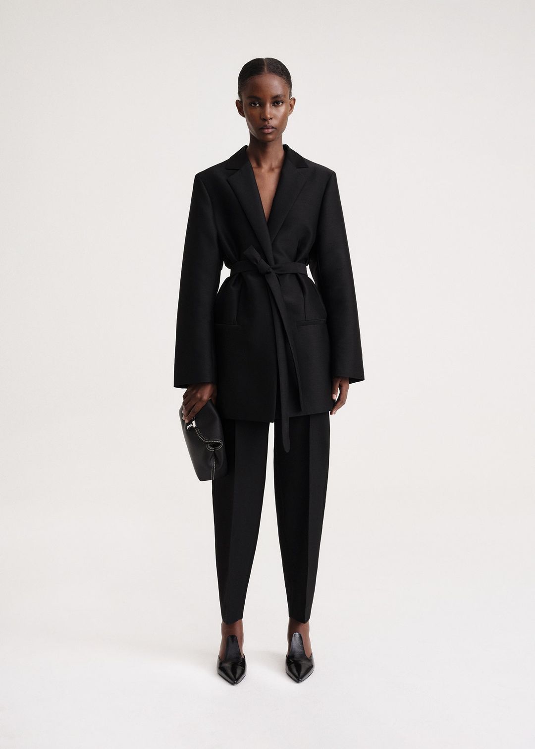 Wool silk evening blazer black