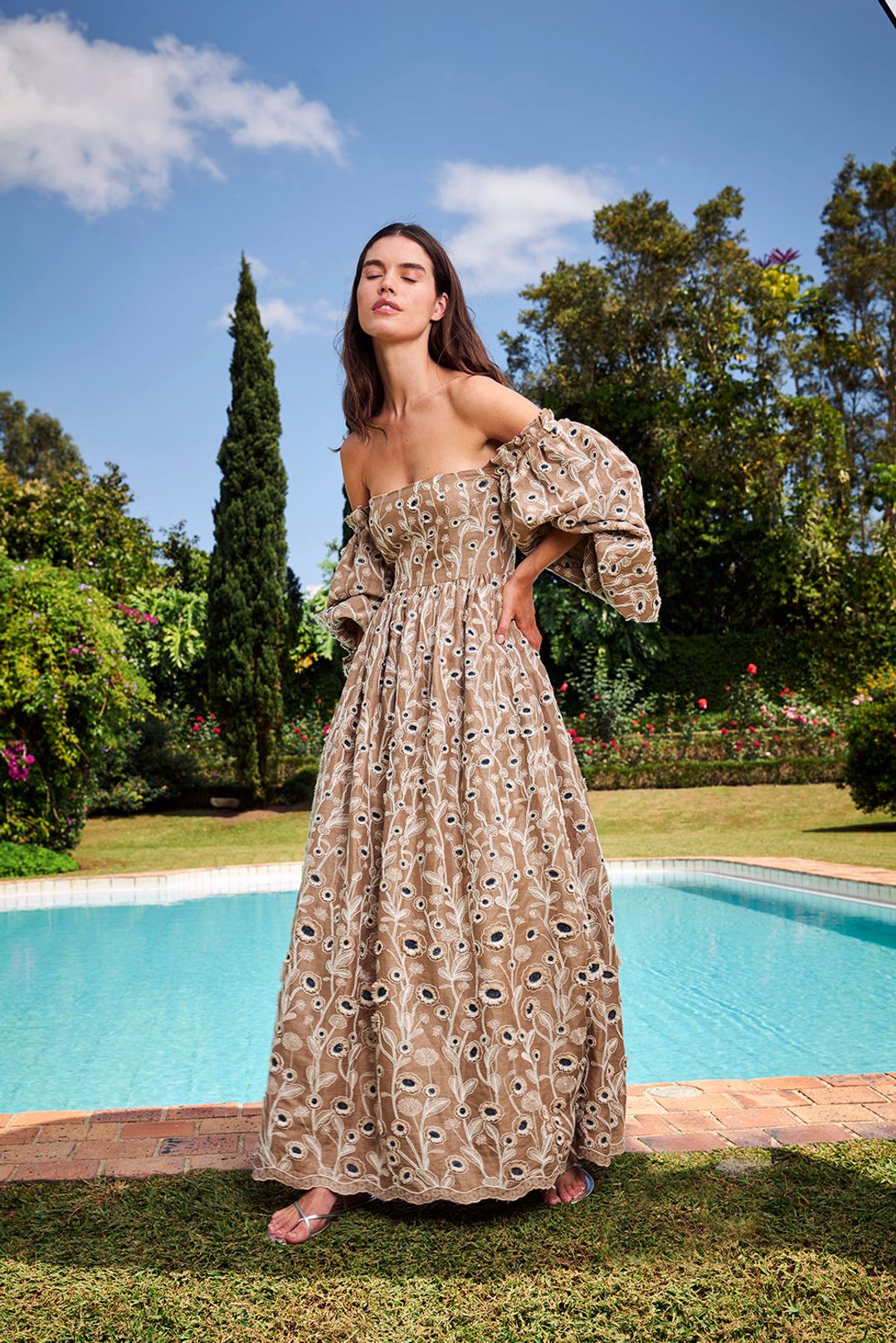 Alheli Petalo Maxi Dress