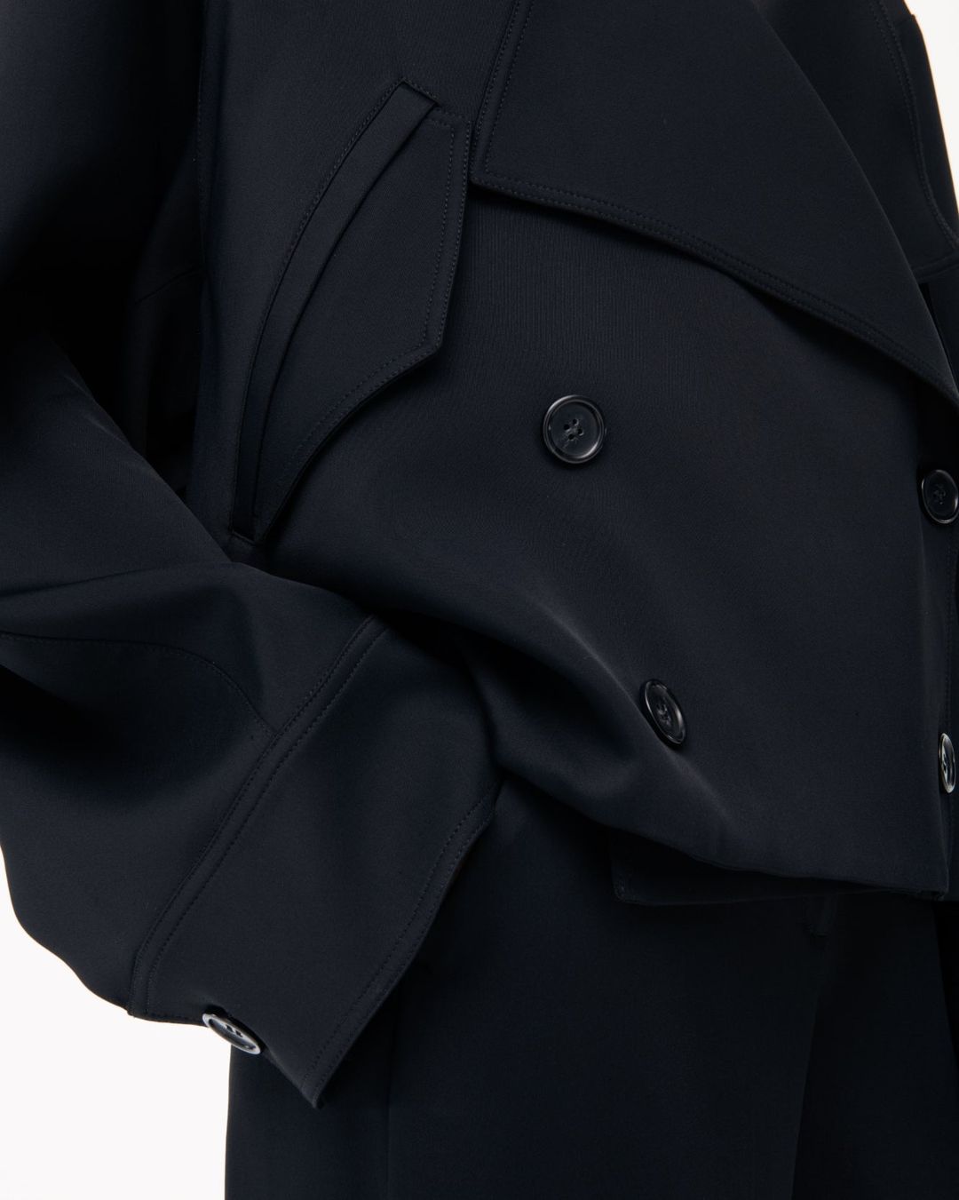 Fluid Cropped Trench | Black #7