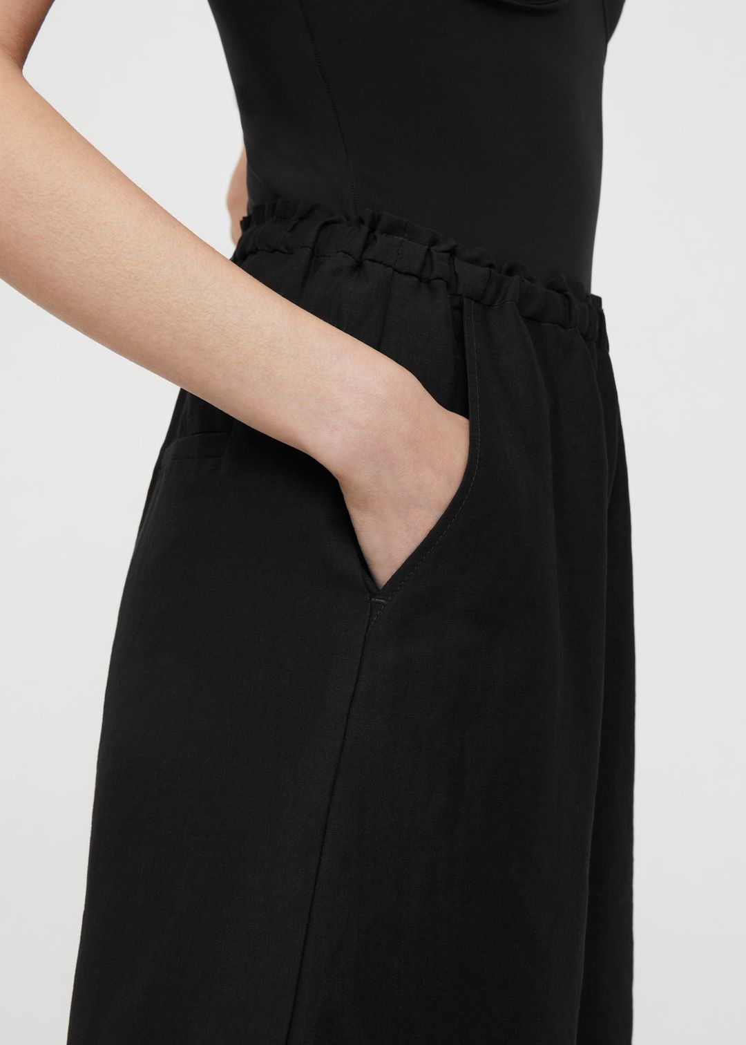 Stretch linen shorts black #4