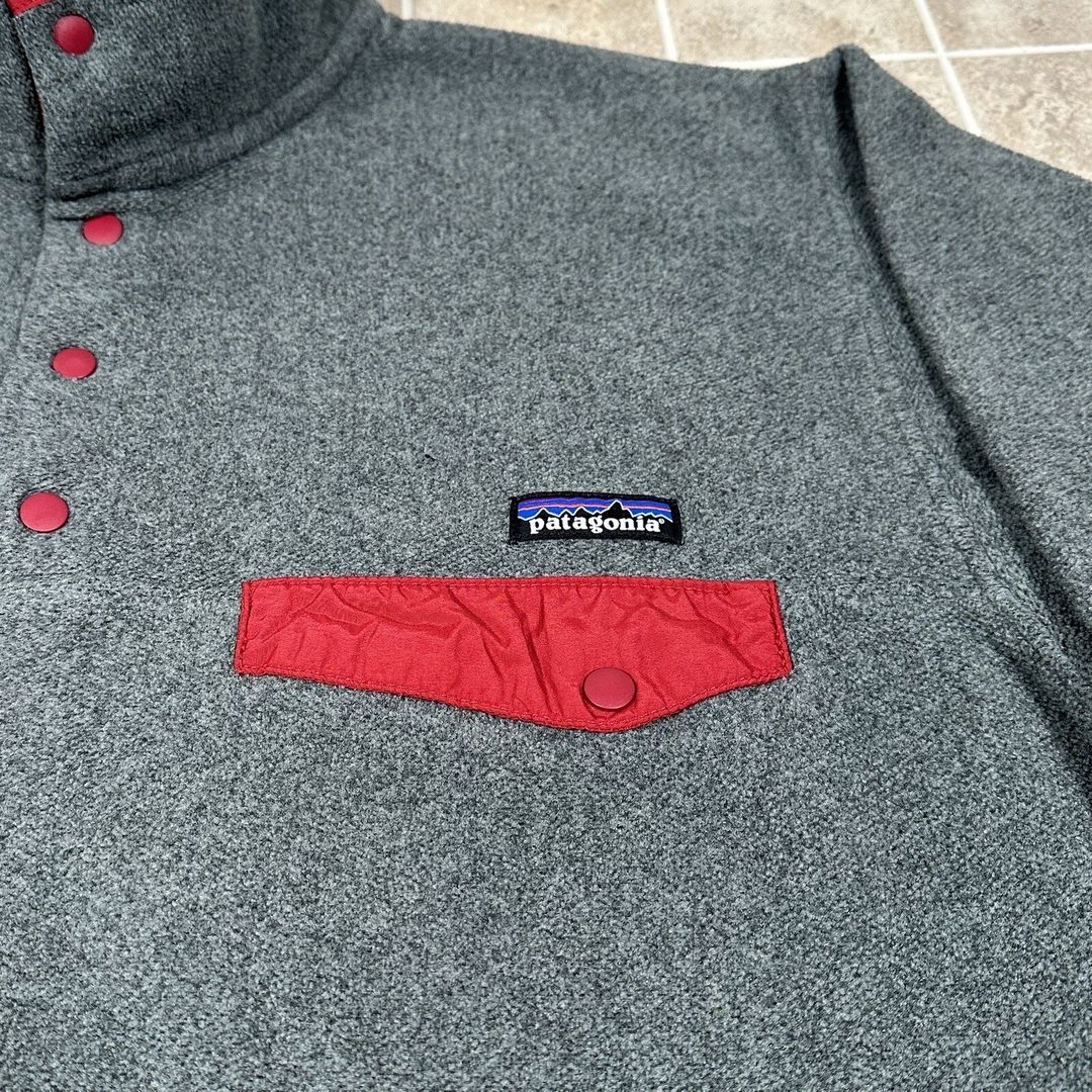 Grey Patagonia Synchilla Fleece Snap Pullover with Red Details (Small) #8