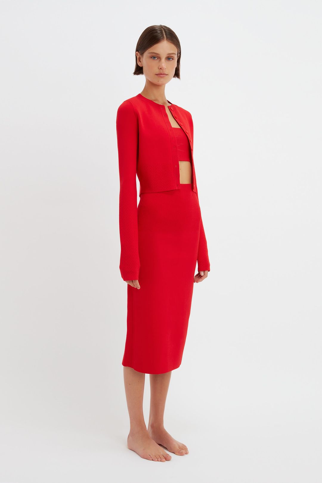 VB Body Cropped Fitted Cardigan in Red