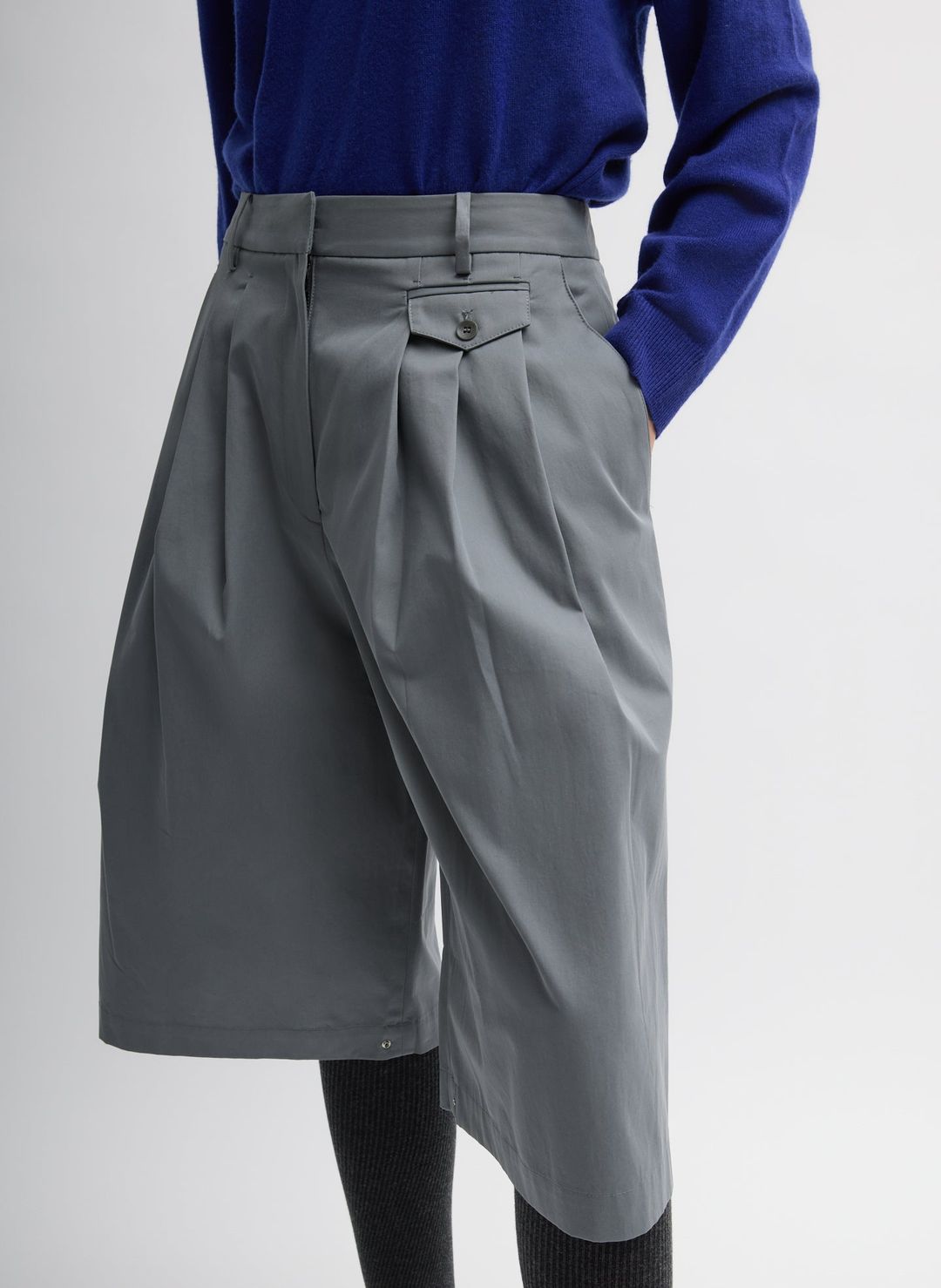 Bio Twill Triple Pleat Short #6