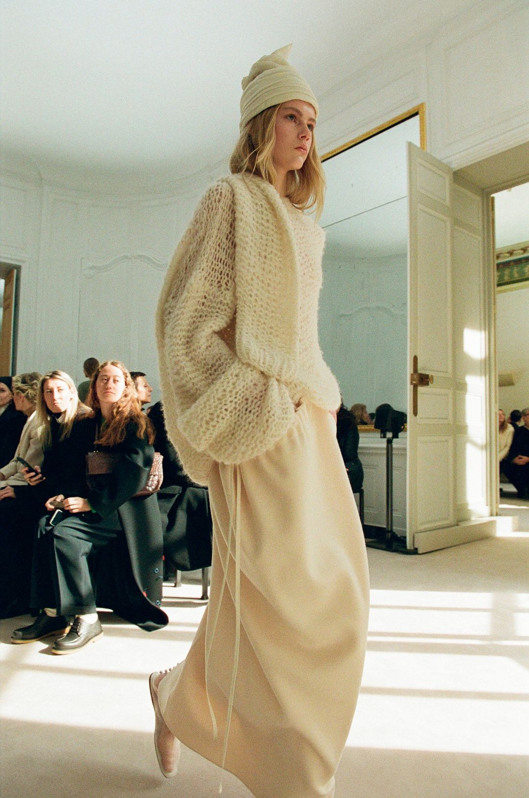 Winter 2023 :: Look 22