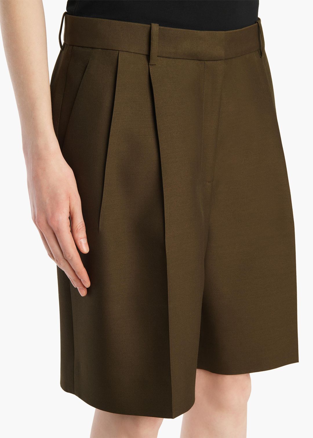 Auggie Short in Dark Olive #5