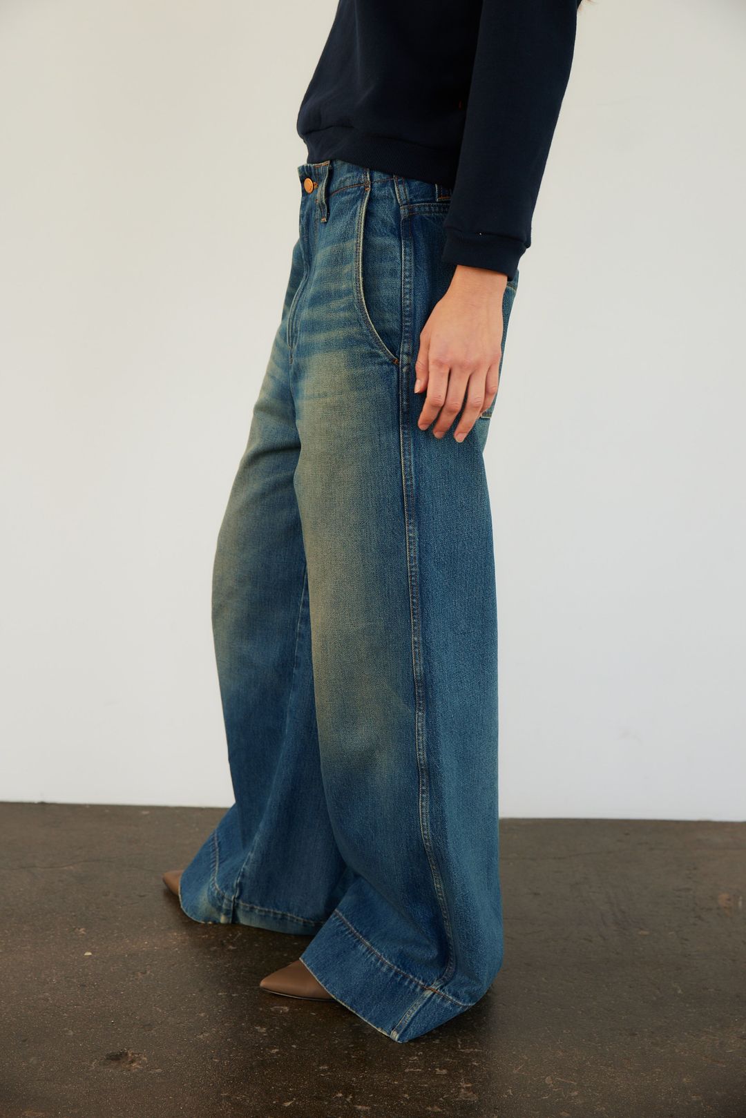 The Off Duty in Distressed Indigo #11