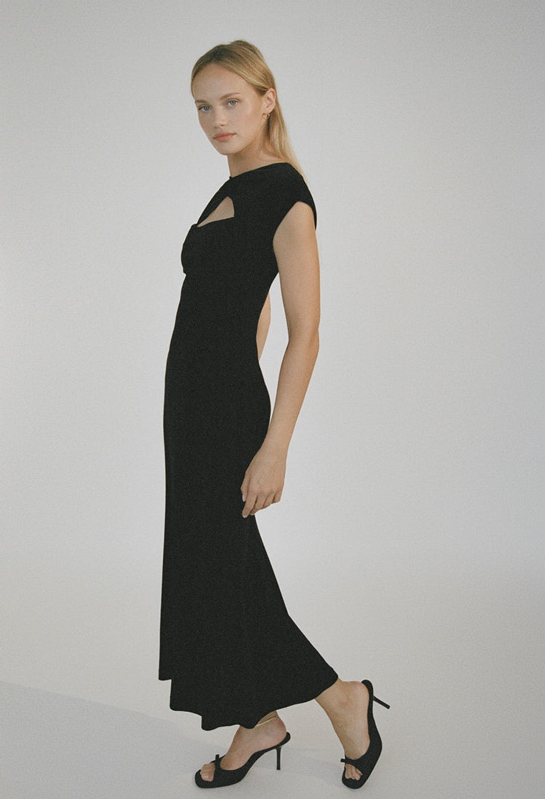 Violeta Dress Black Velvet #3