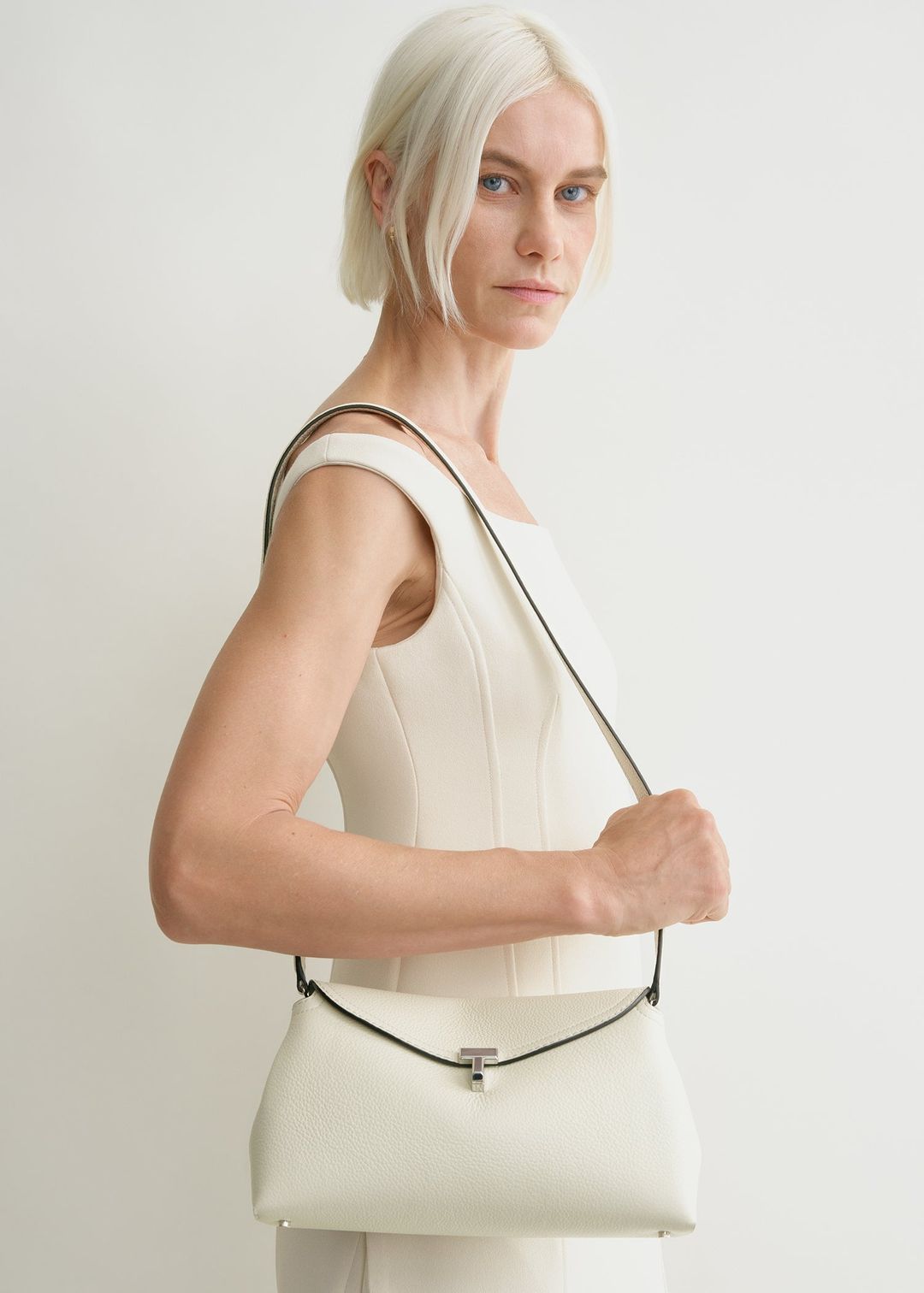 T-Lock grained-leather clutch milk #3