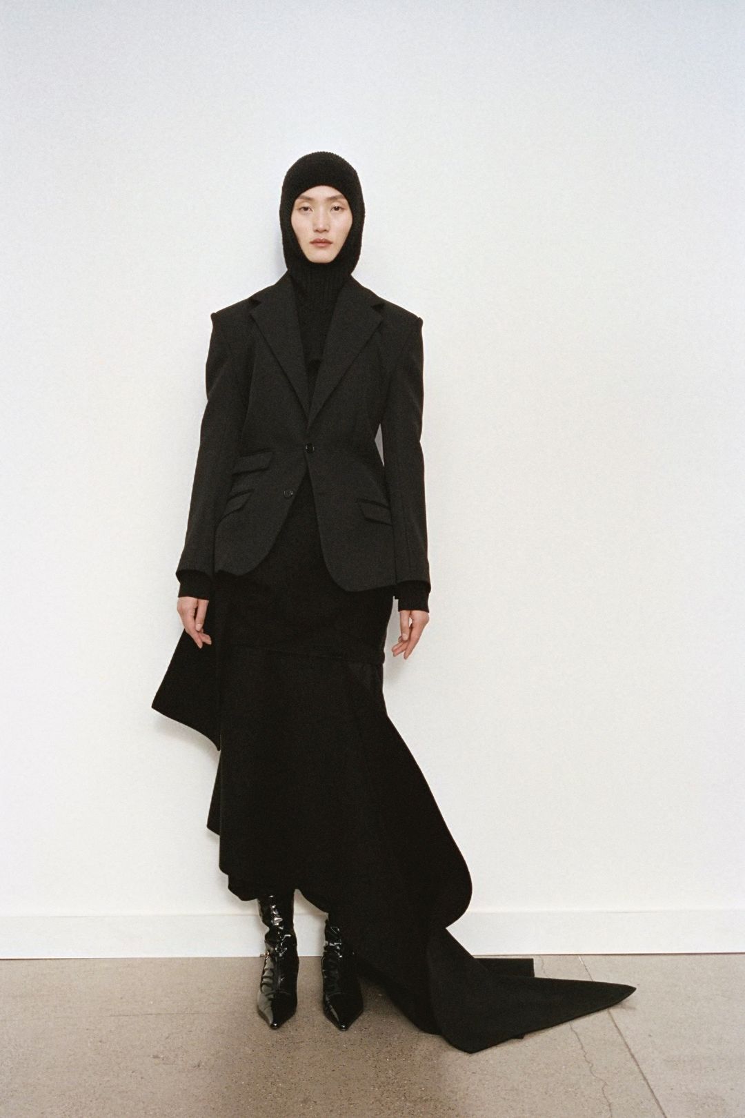 Women's Fall 2023 :: Look 15