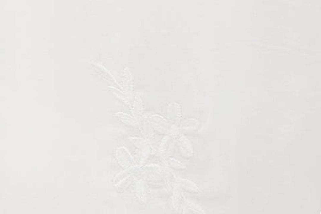 Santos Shorts | White #9