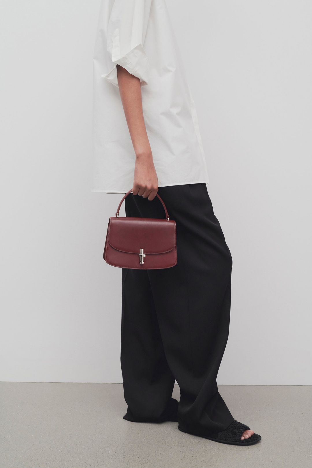 Sofia 8.75 Bag in Leather #4