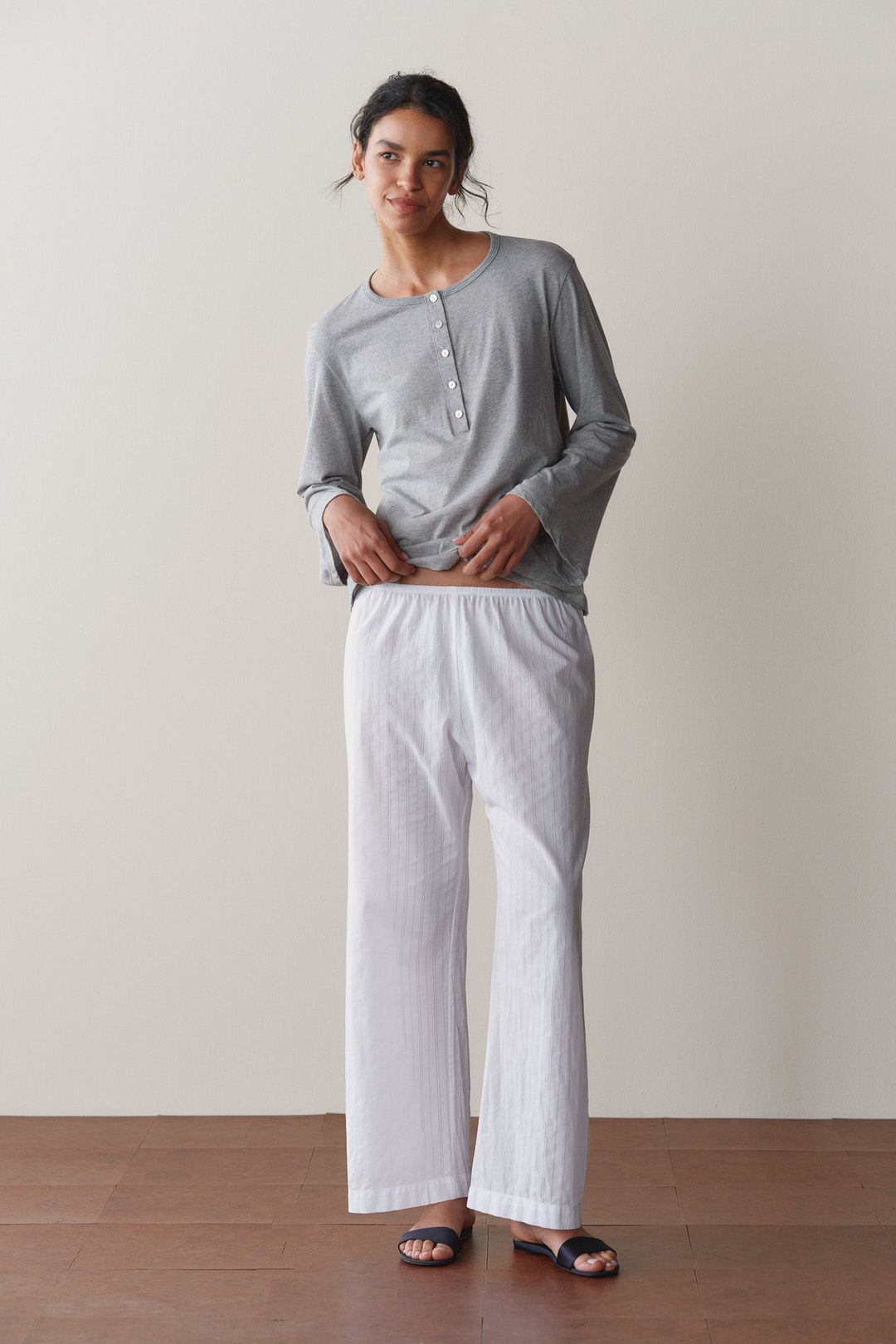 The Eyelet Pop Simple Crop Pant #4
