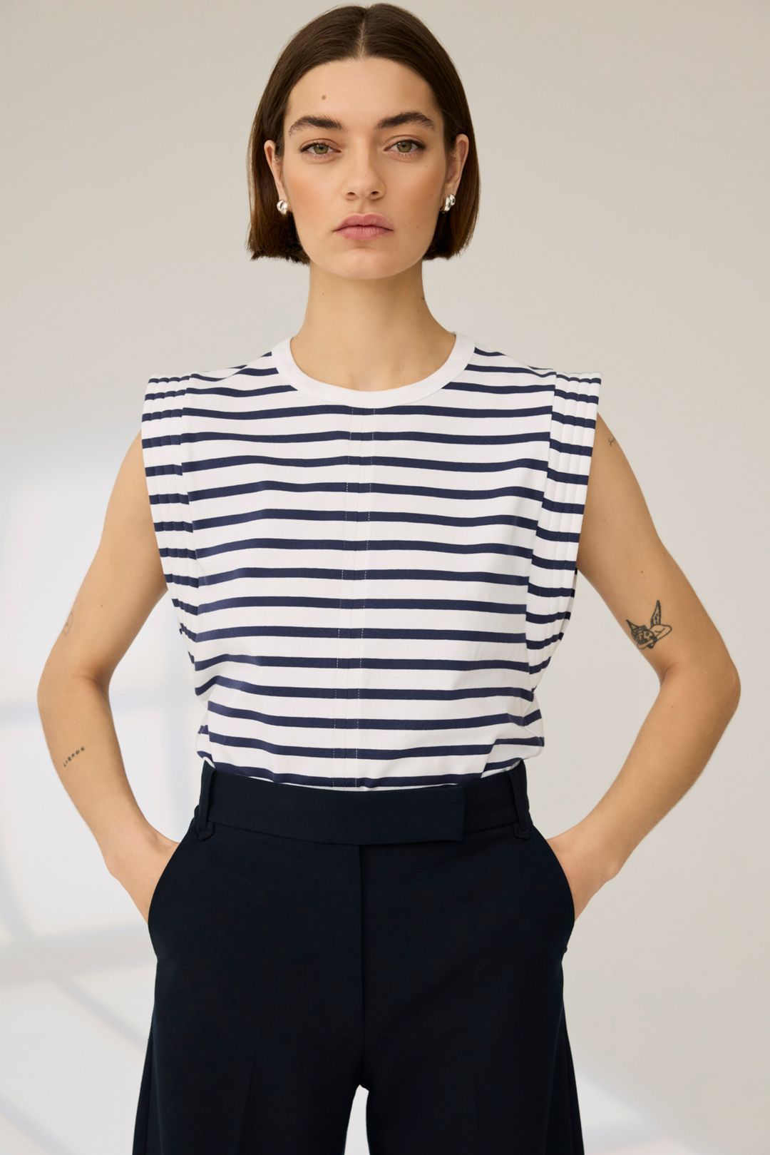 The Gimme That Shoulder Tee in Navy Stripe #4