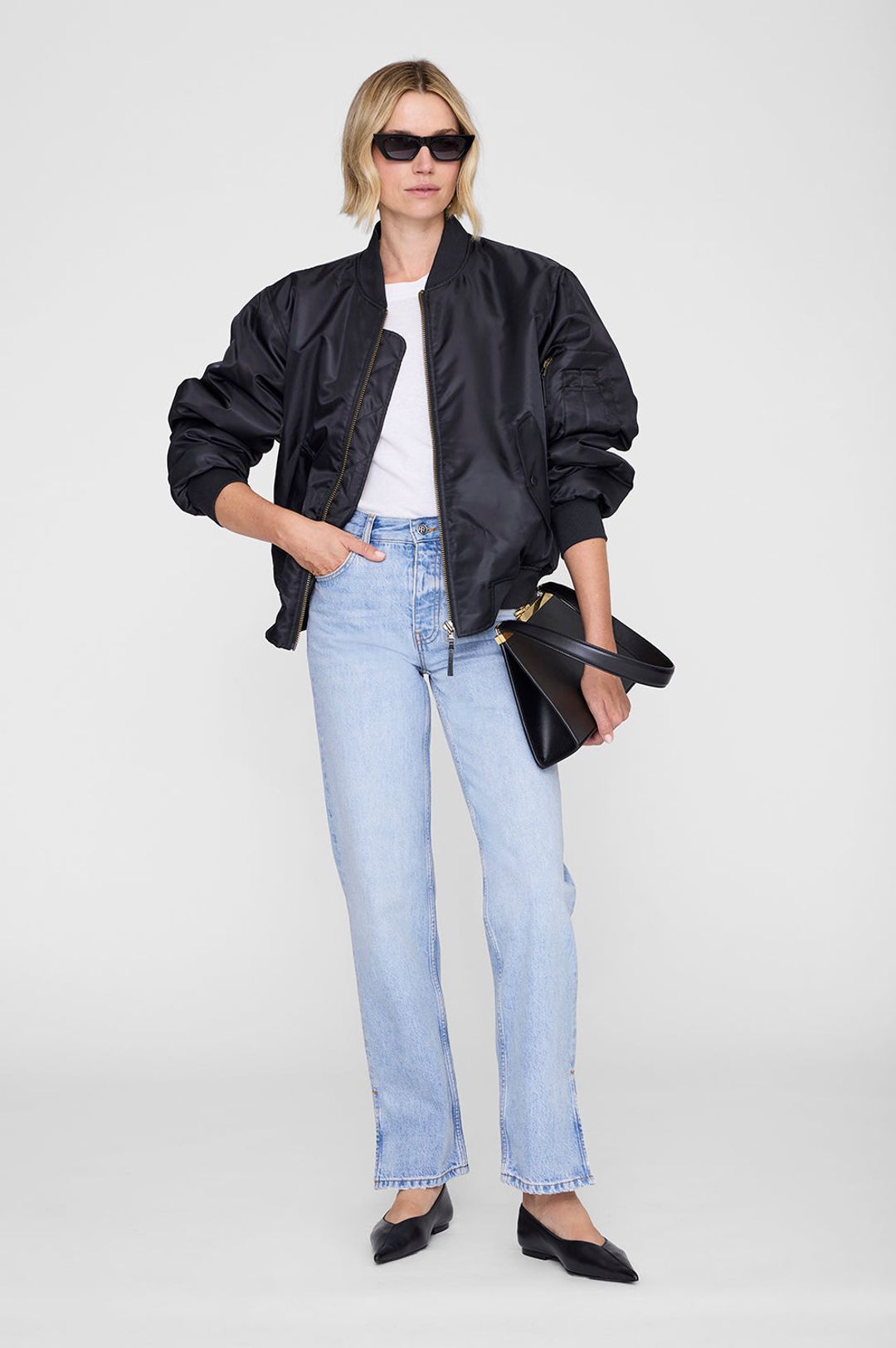 Roy Jean 31" - Blue Glow