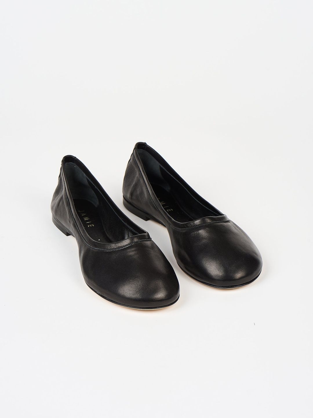 The Minimalist Slipper in Black #3
